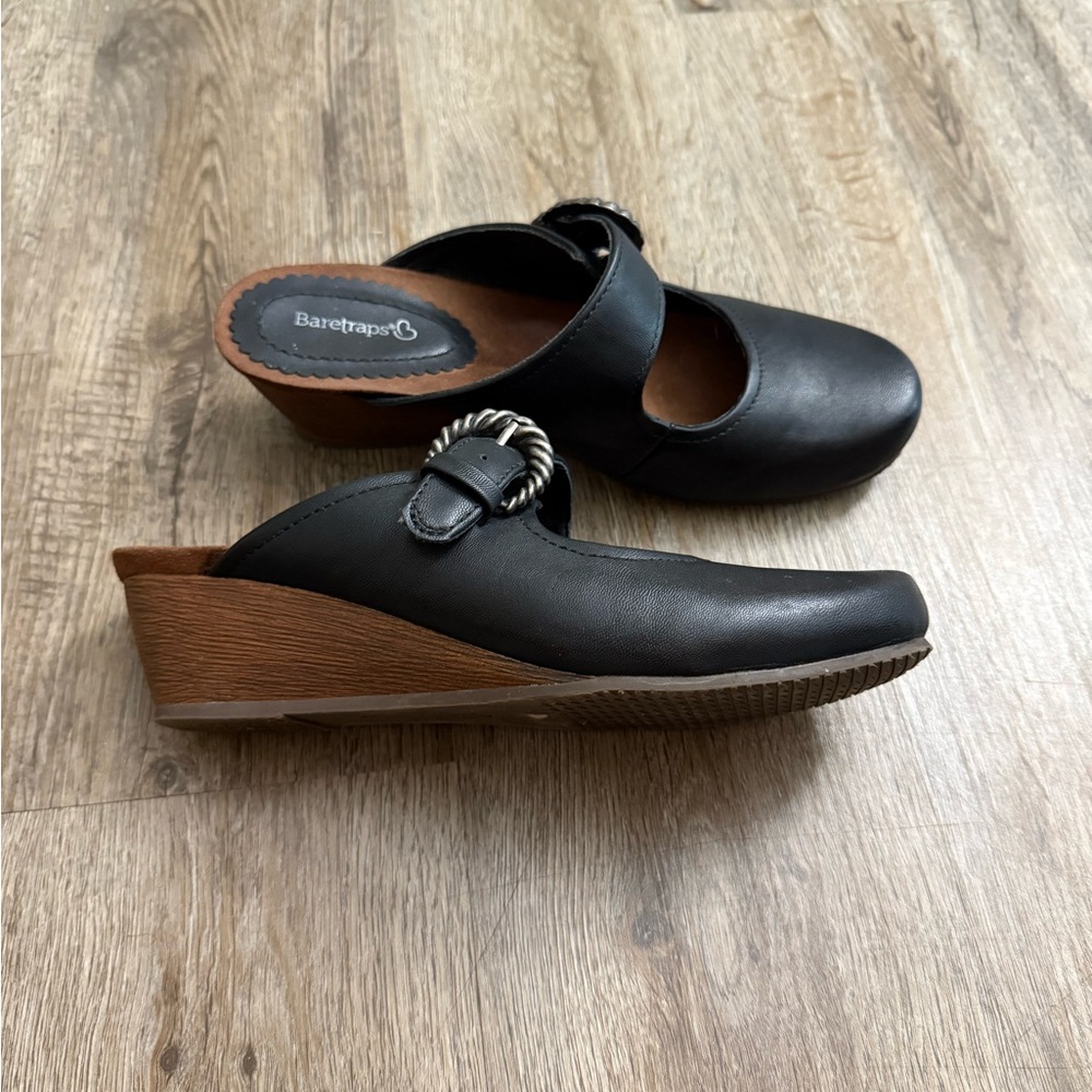 BareTraps • Luna Mary Jane Mules - Picture 7 of 12